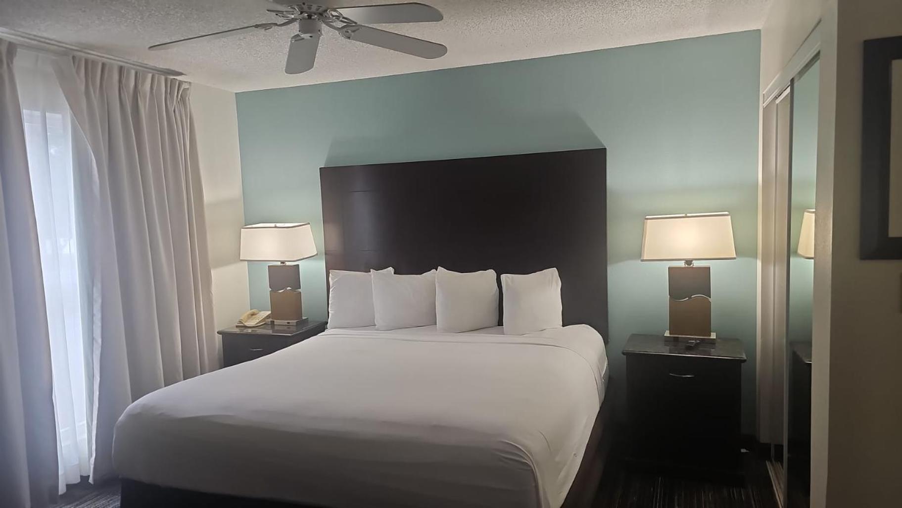 Montreal Suites Orlando Extérieur photo