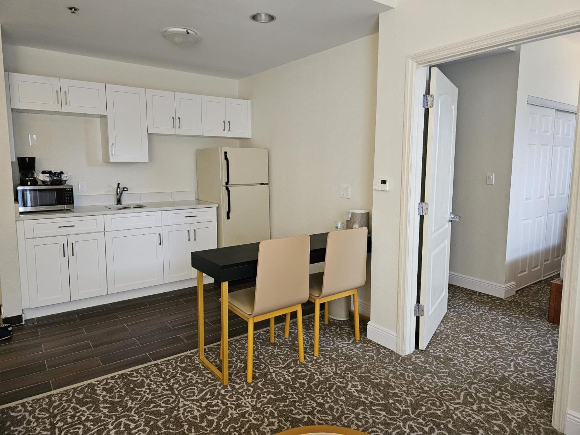 Montreal Suites Orlando Extérieur photo
